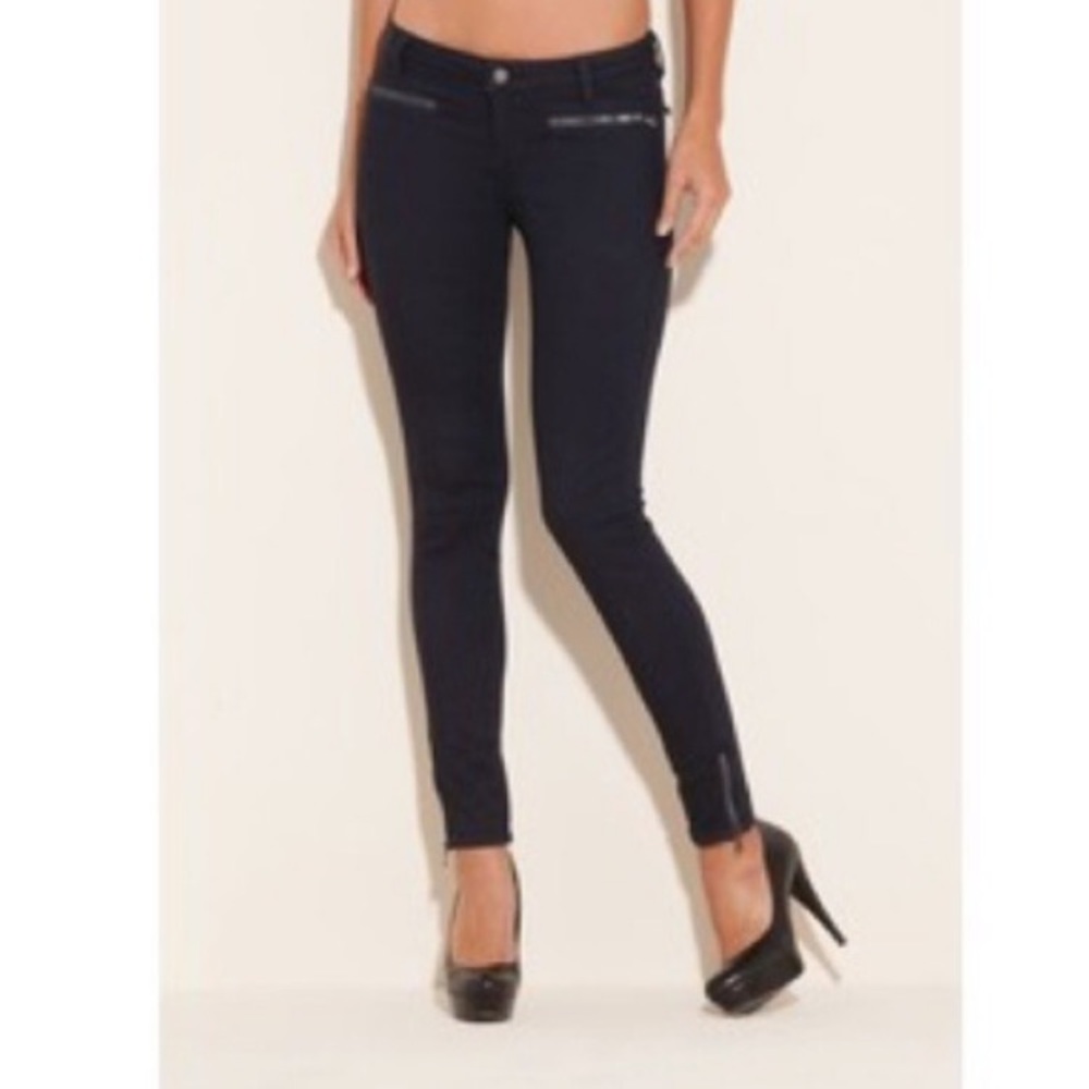 Guess Tiesto Dark Wash Skinny Jeans Size 29